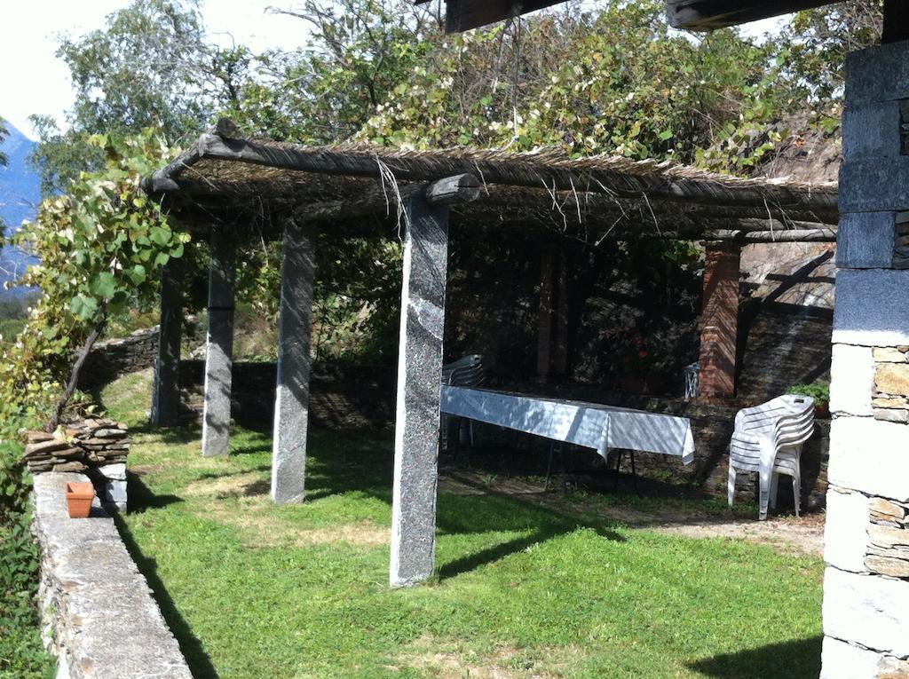 Il Ciliegio Selvatico Apartment Verbania Luaran gambar